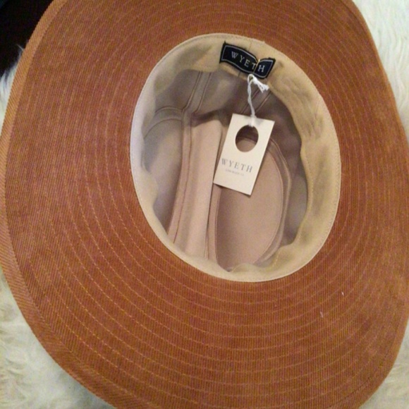 NEW! Rare Wyeth corduroy cowgirl hat !